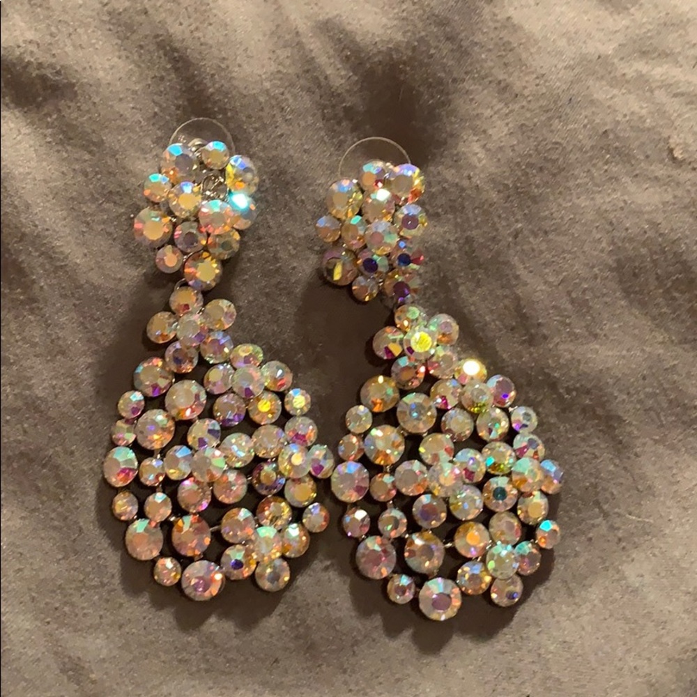Hanging earrings
